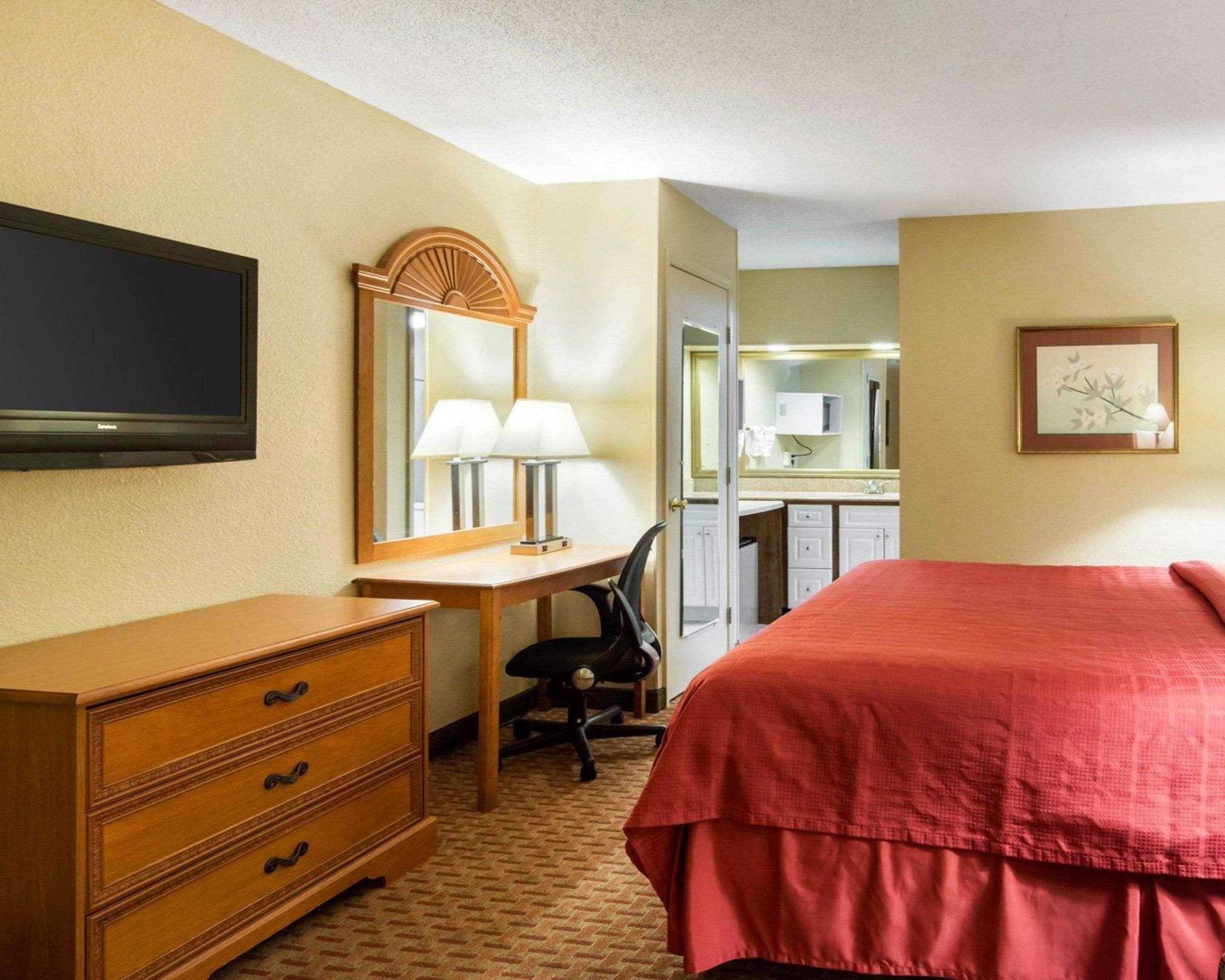 Quality Inn South Hill I-85 Extérieur photo