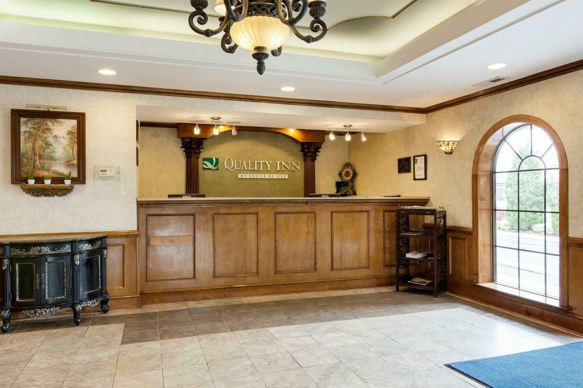 Quality Inn South Hill I-85 Extérieur photo